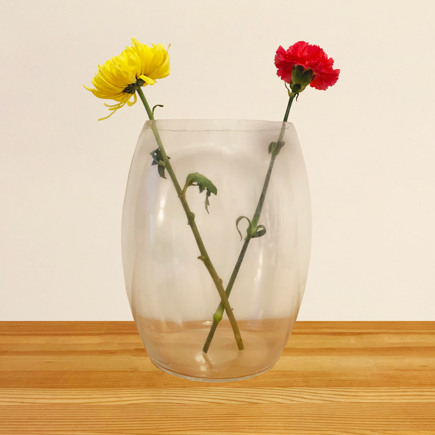 Classic Oval Glass Vase 30x23cm