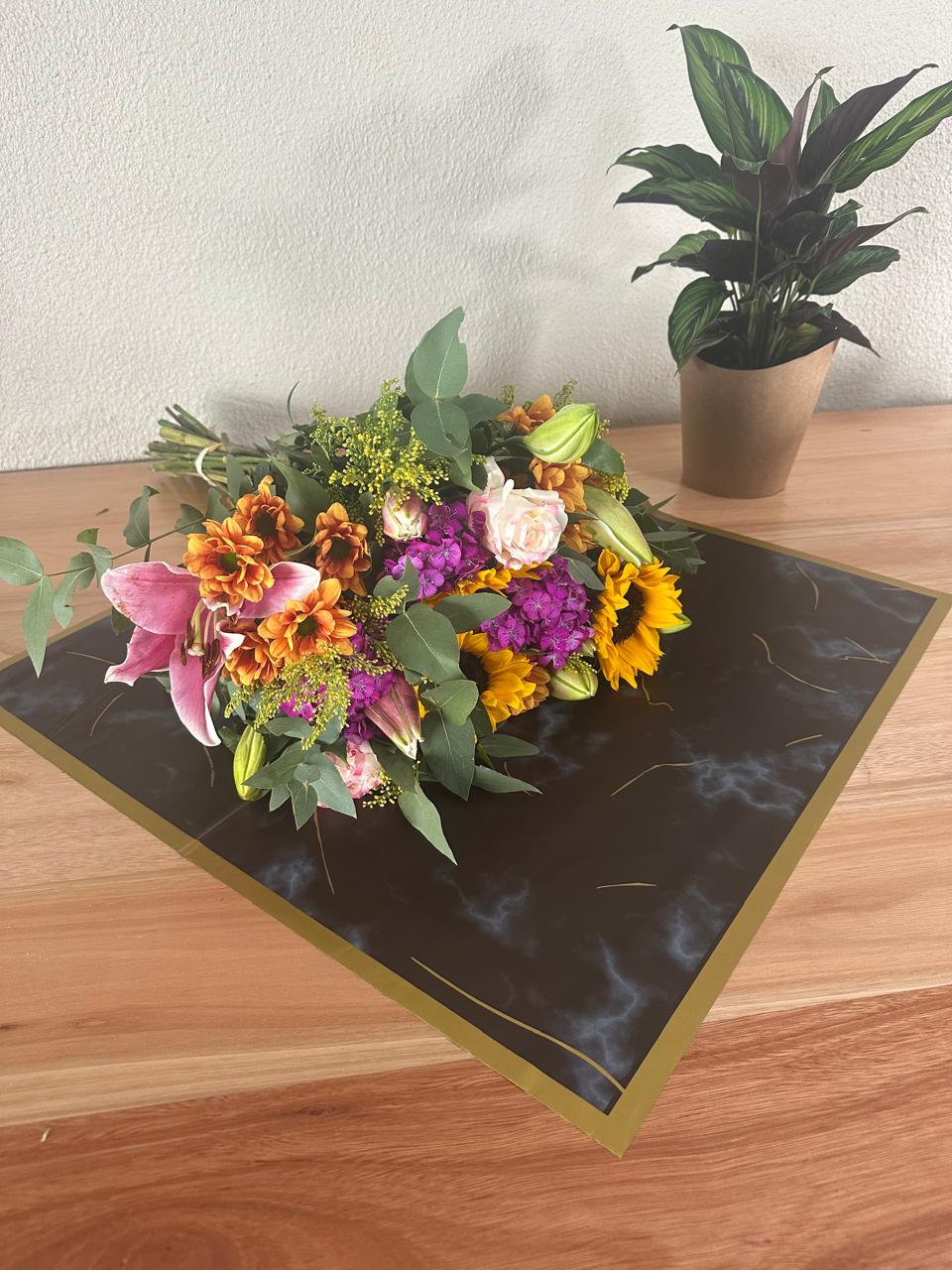 Cellophane Flower Wrap: Black & Gold Marble (Pack of 20)