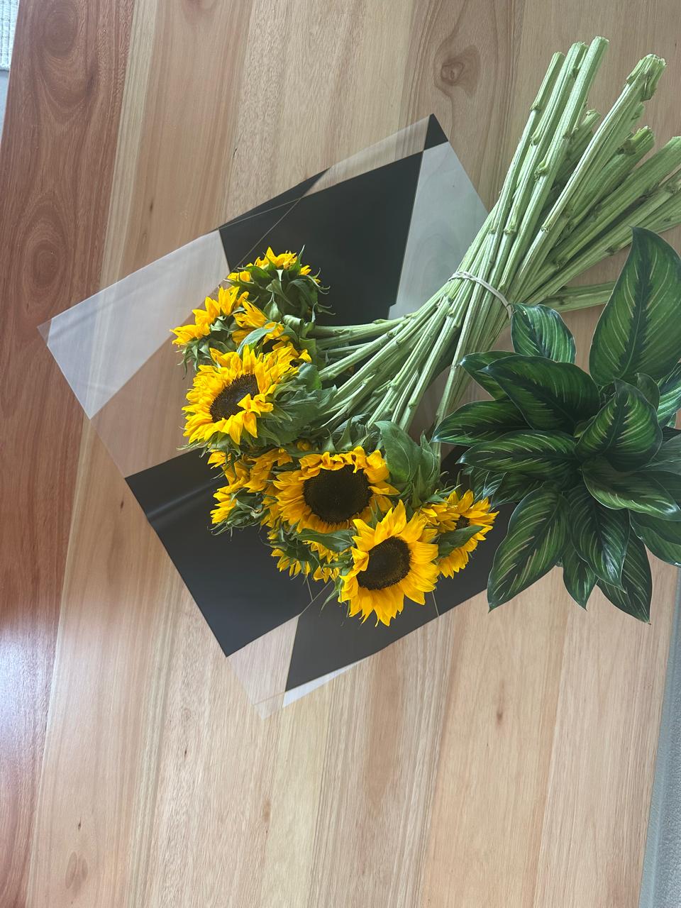 Emballage de fleurs en cellophane : bordure dorée bicolore noire et blanche (paquet de 20)
