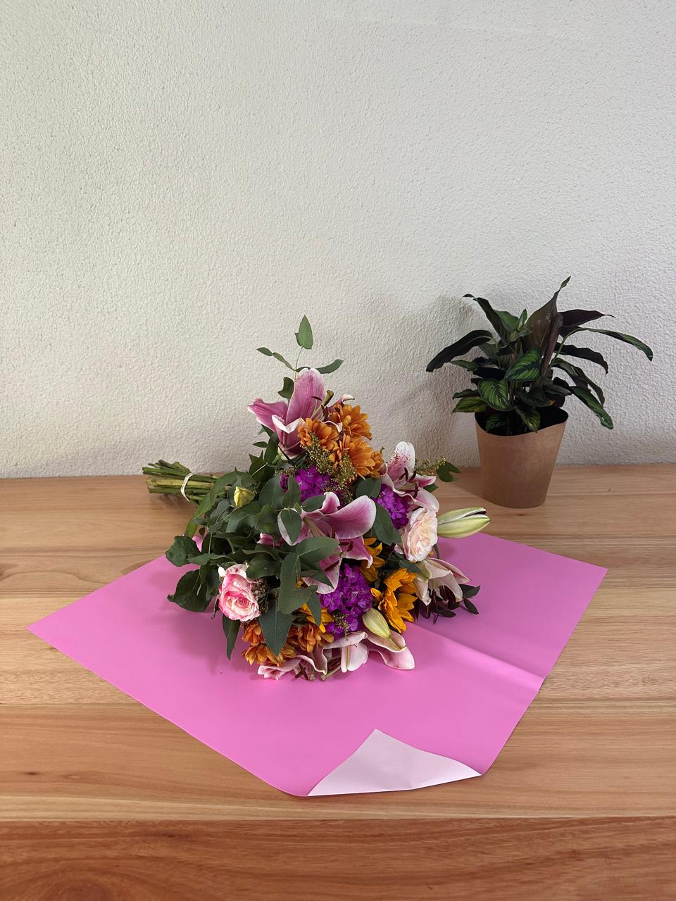 Cellophane Flower Wrap: Two Tone Pink & Light Pink (Pack of 20)