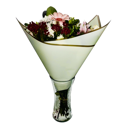 Emballage cellophane pour fleurs : jaune avec bordure dorée (paquet de 20)